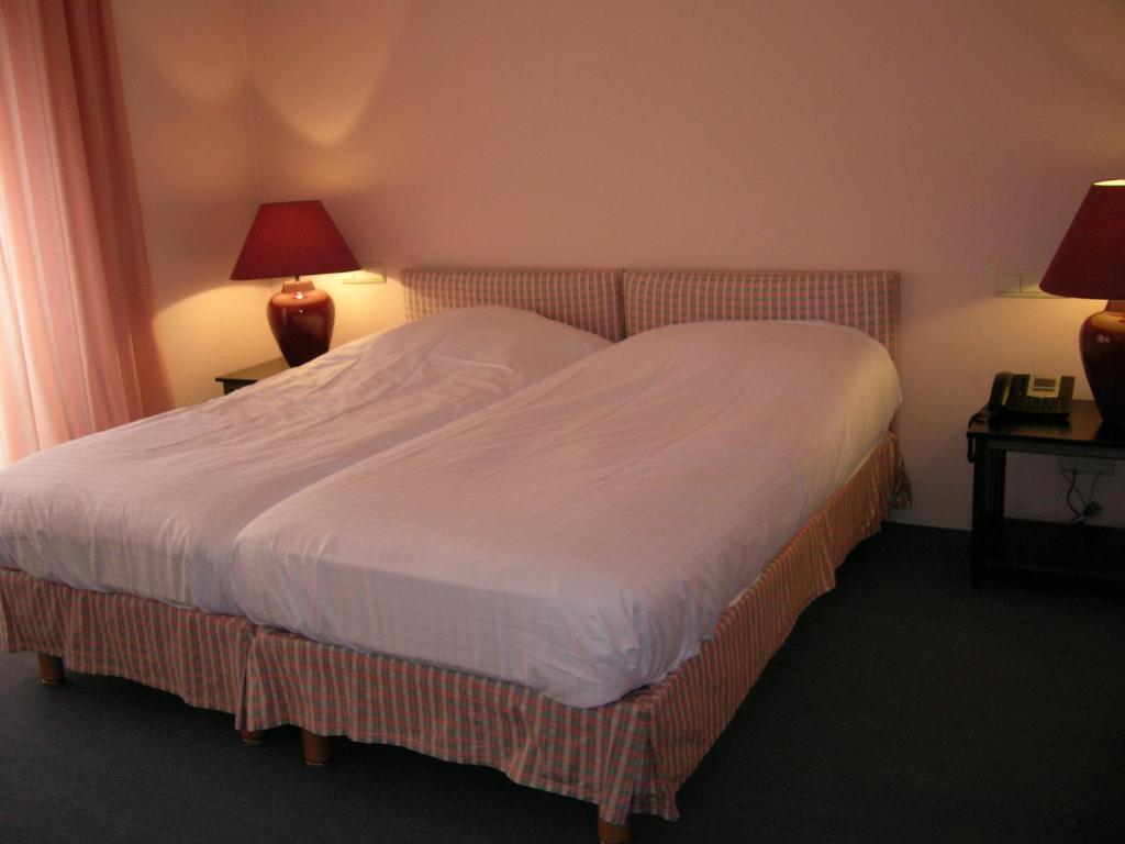 Hotel Le Martin Pecheur Fauvillers Zimmer foto